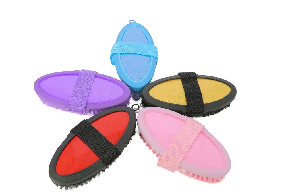 Brosse douce Cheval Hippo-Tonic Glossy - Matériel d'Equitation