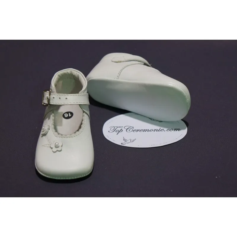 Chaussures babies baptême bébé fille cuir blanc 