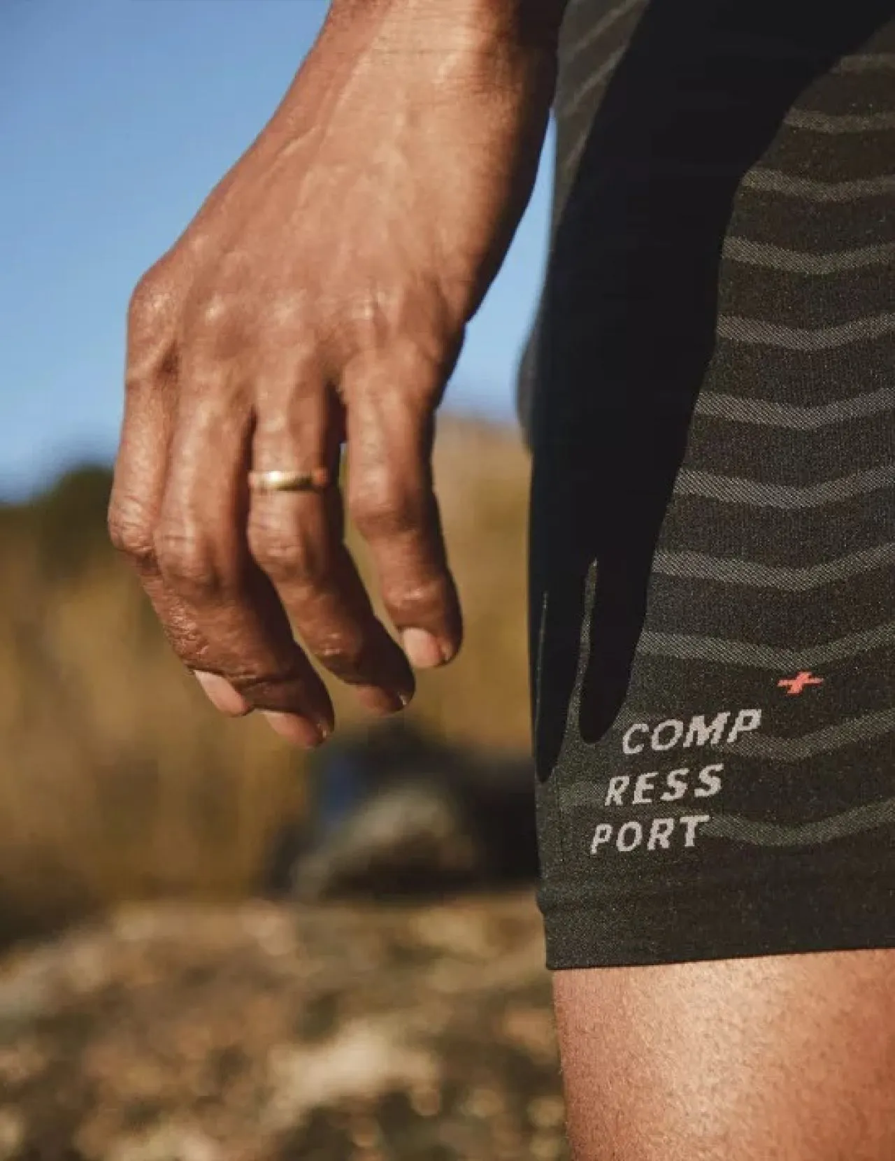 COMPRESSPORT SEAMLESS BOXER BLACK ET GREY   Sous-Vêtement