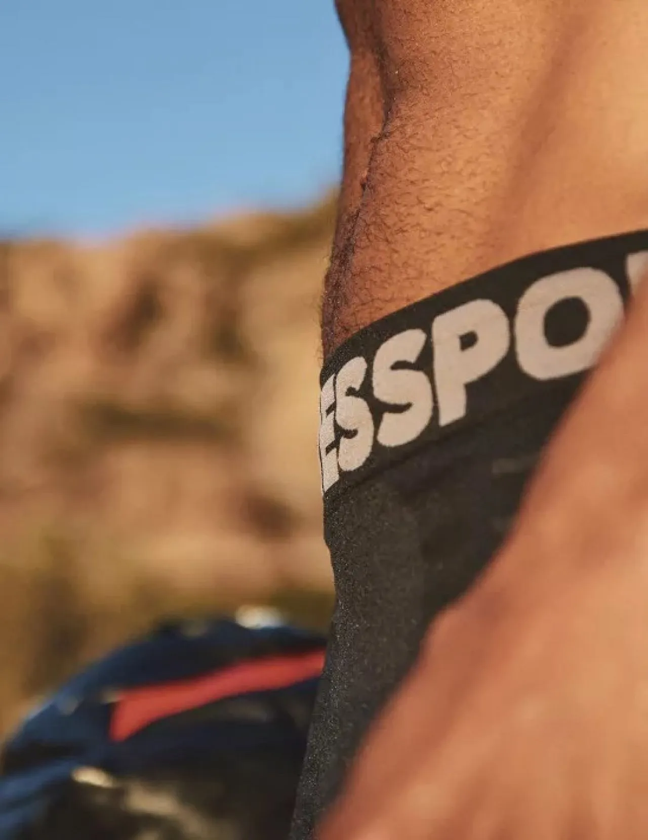 COMPRESSPORT SEAMLESS BOXER BLACK ET GREY   Sous-Vêtement