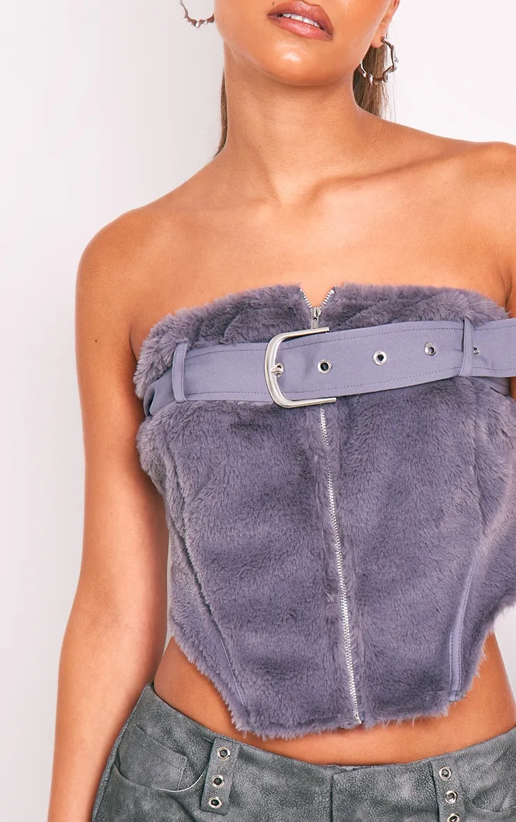 Corset en fausse fourrure gris foncé zippé à boucle