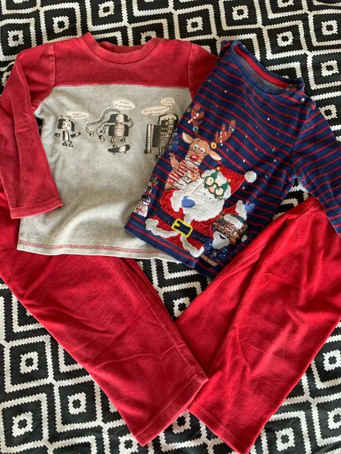 Lot 2 pyjamas velours 4 ans Noël - Tape à l’œil - 4 ans  | Beebs