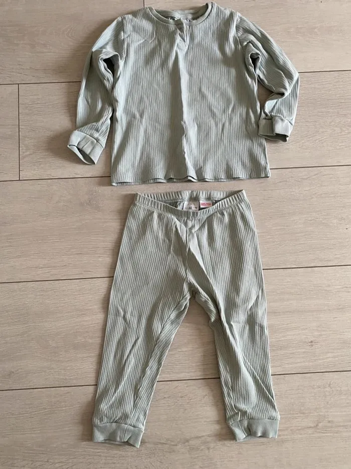 Lot de 2 pyjamas garçons 2/3 ans zara (98cm) - Zara - 3 ans  | Beebs