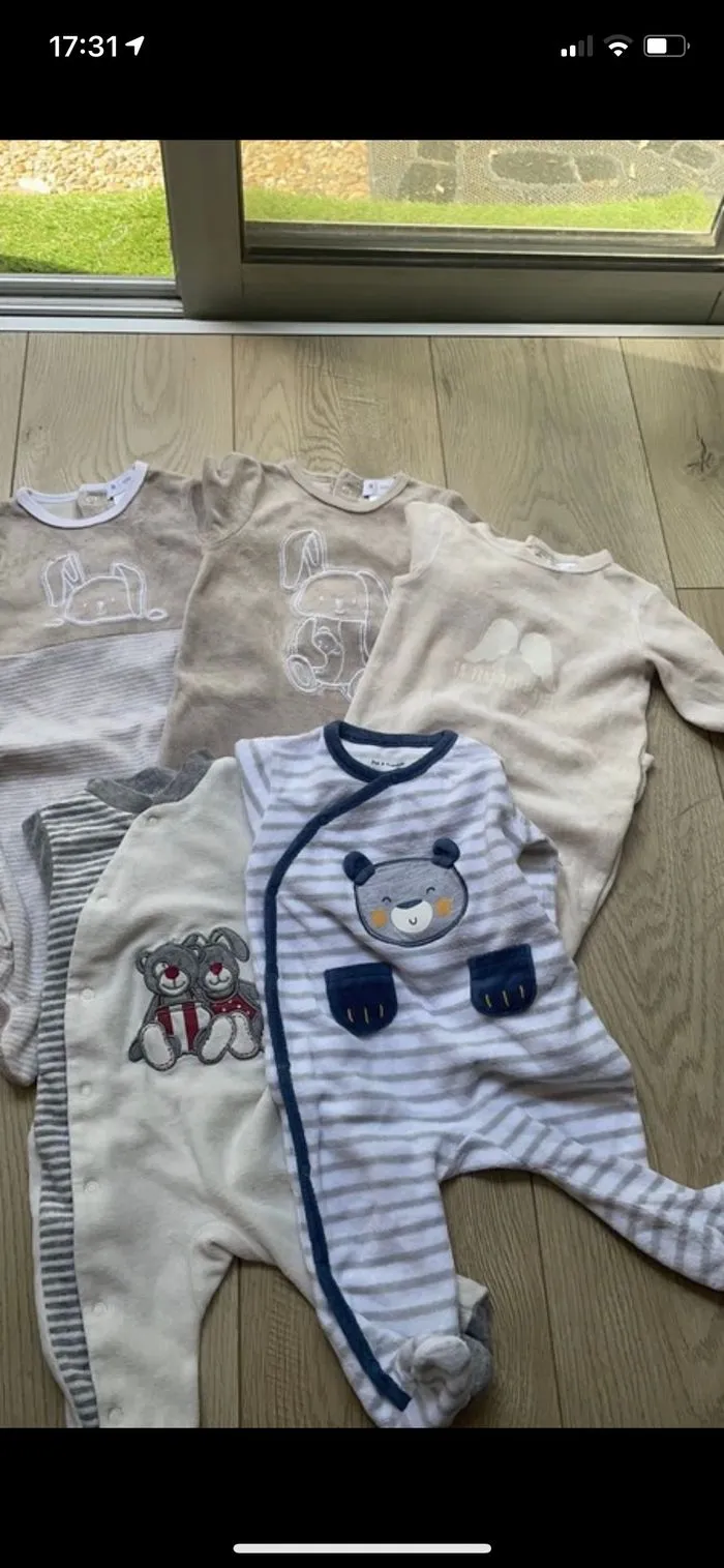 Lot de 5 pyjamas velours - Trois Kilos Sept - 3 mois  | Beebs